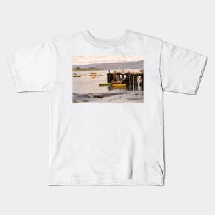 lli seaside fishermen Kids T-Shirt